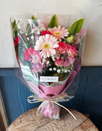 ②Mサイズ【アチ花束】3500円（税込3850円）