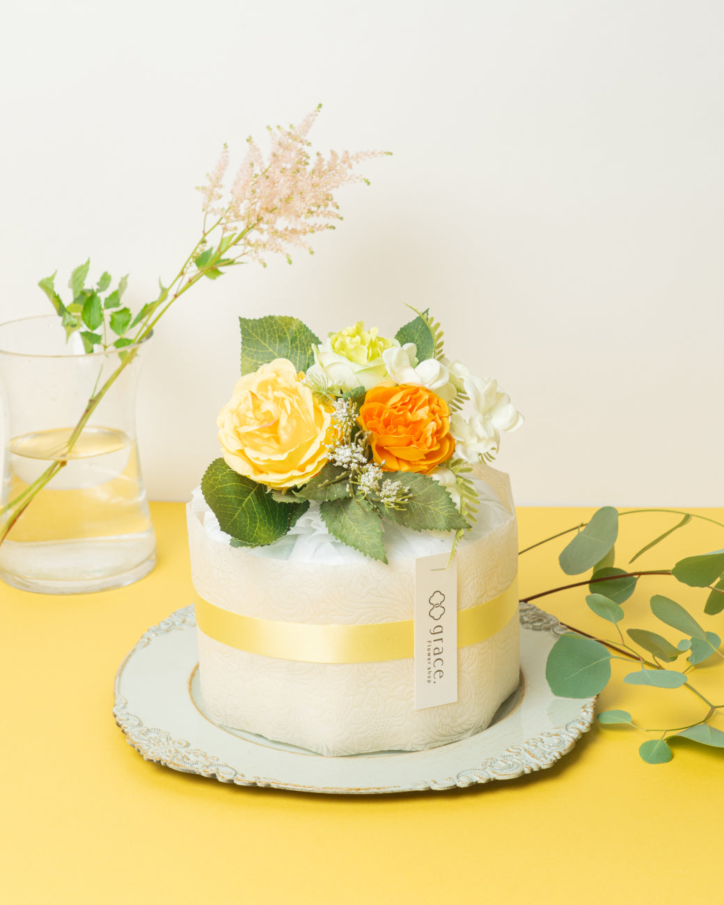 出産祝いの贈り物オムツケーキMサイズ Fairies（フェアリーズイエロー）
